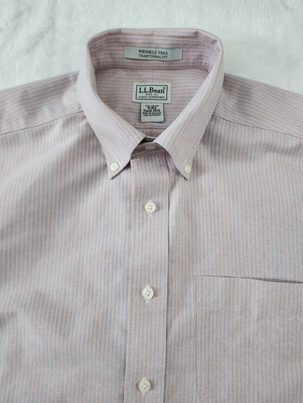 L.L. BEANS Size 16 Classic Fit Oxford Wrinkle Free Short Sleeve Button Shirt
